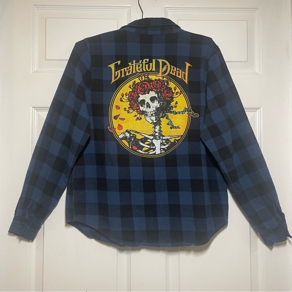 Grateful Dead Womens Flannel Shirt Size XS Blue Plaid Skull Roses Long Sleeve